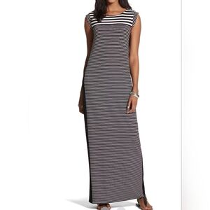 Maxi Dress Sleeveless Scoop neck Stripes Black White color Size 8-10 CHICOS